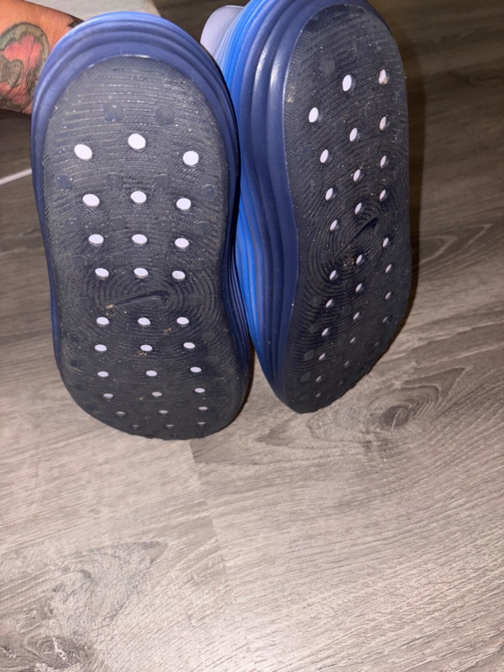 Nike Rejuven 8 Blue Slip-On Sandals - Picture 7 of 7